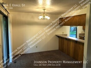 954 E Krall St in Boise, ID - Building Photo - Building Photo