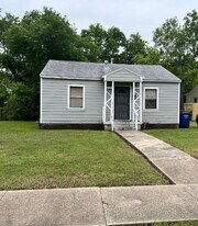 2918 Bardwell Ave in Dallas, TX - Building Photo