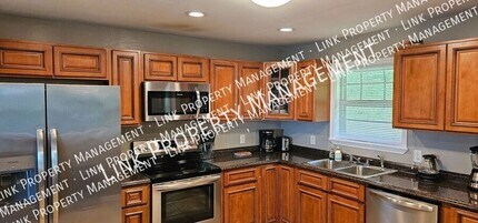 2433 Meade Cir in Chattanooga, TN - Building Photo - Building Photo