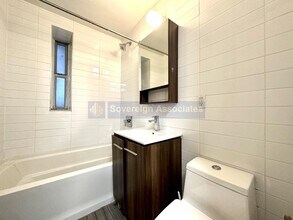 4300 Broadway in New York, NY - Building Photo - Building Photo