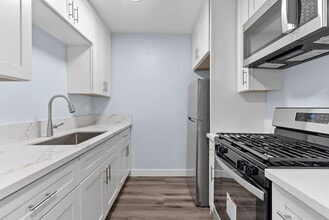 1804 W 78th St in Los Angeles, CA - Building Photo - Building Photo
