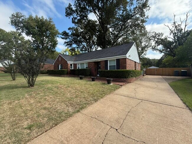 1416 Wheaton St in Memphis, TN - Building Photo - Building Photo