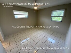 2851 Swifton Dr in Sarasota, FL - Building Photo - Building Photo