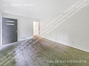 1637 Barrett Dr NW in Atlanta, GA - Building Photo - Building Photo