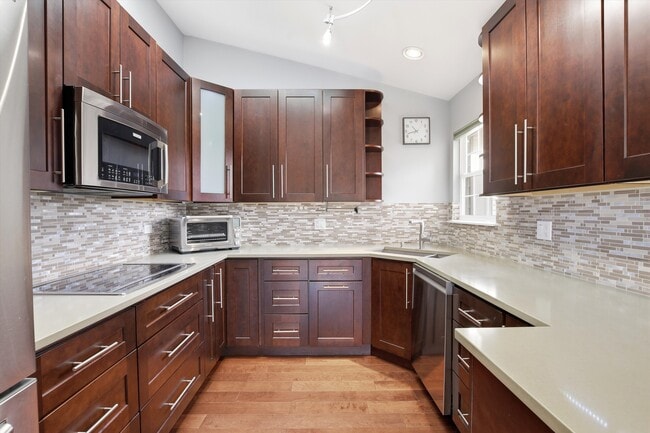 1164 Talbots Ln, Unit a in Elk Grove Village, IL - Building Photo - Building Photo