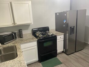 3 Matlock St, Unit B in Chattanooga, TN - Building Photo - Building Photo