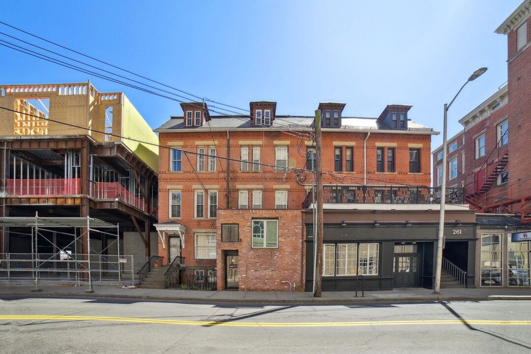265 Orange St, Unit #2 in New Haven, CT - Foto de edificio