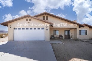 74825 Twilight Dr in Twentynine Palms, CA - Building Photo