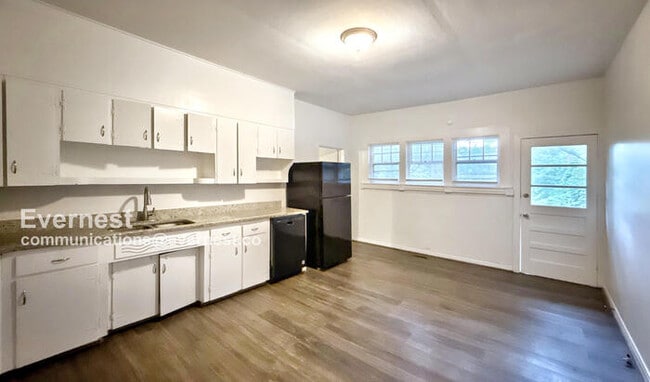 253 11th Ave NE in Graysville, AL - Building Photo - Building Photo