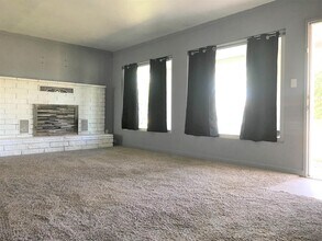 1420 Lake Blvd-Unit -1420 in Redding, CA - Building Photo - Building Photo