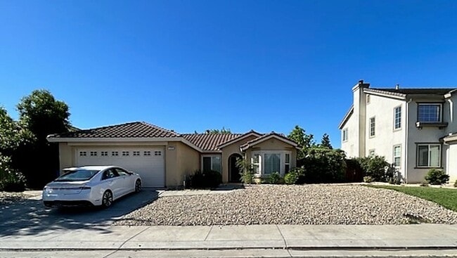 property at 1715 Belden Dr