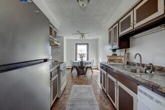 4400 S Poplar St, Unit 311 in Casper, WY - Building Photo - Building Photo