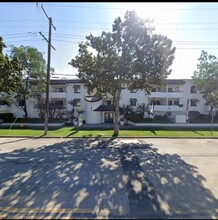 Park Downtown Apartments in Santa Ana, CA - Building Photo - Building Photo