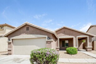 5116 W T Ryan Ln in Phoenix, AZ - Building Photo
