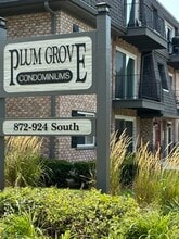 912 S Plum Grove Rd in Palatine, IL - Building Photo - Building Photo