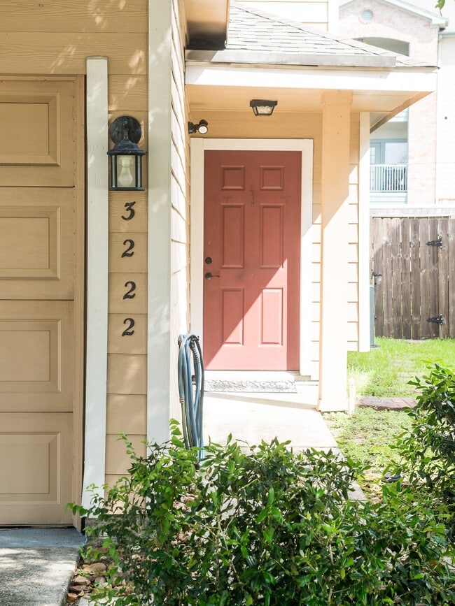property at 3222 Palston Bend Ln
