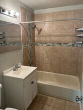 4201 SE 41st St in Del City, OK - Building Photo - Building Photo