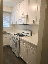 10424-10425 Parr Ave in Los Angeles, CA - Building Photo - Building Photo