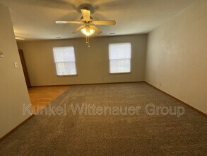 1814 Jamestown Rd in Swansea, IL - Building Photo - Building Photo