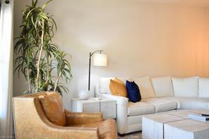 28760 Diamond Dr-Unit -202 in Bonita Springs, FL - Foto de edificio - Building Photo