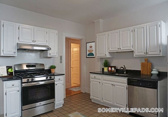 40 Calvin St, Unit 40-02