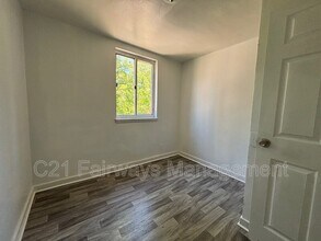 3202 1st St in Clairton, PA - Building Photo - Building Photo