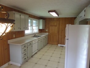 2020 Clay Dr SW in Marietta, GA - Building Photo - Building Photo