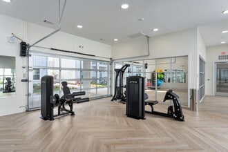 Oak Grove at Blake Farm in Wilmington, NC - Building Photo - Building Photo