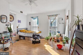 131 W Susquehanna Ave in Philadelphia, PA - Building Photo - Building Photo