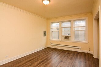 2936 W Palmer St in Chicago, IL - Building Photo - Building Photo