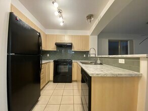 5133 Garden City Rd in Richmond, BC - Building Photo - Building Photo