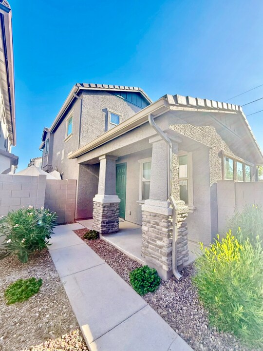 4236 S 58th Ln in Phoenix, AZ - Building Photo