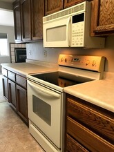 207 New York Ranch Rd in Jackson, CA - Building Photo - Building Photo