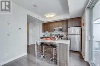 225-1225 Sackville St in Toronto, ON - Building Photo - Building Photo