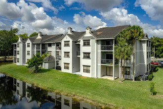 Atlantic Springs in Coral Springs, FL - Building Photo - Building Photo