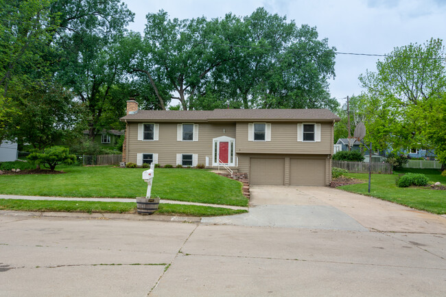 3118 S 116th St in Omaha, NE - Foto de edificio - Building Photo