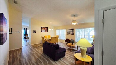 550 Castlemain Cir in Davenport, FL - Building Photo - Building Photo