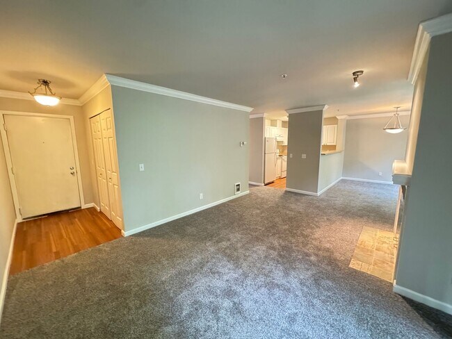 33020 10th Ave SW in Federal Way, WA - Building Photo - Building Photo