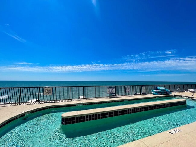 201 77th Ave N in Myrtle Beach, SC - Building Photo - Building Photo