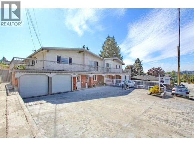 property at 7222 Pandora St