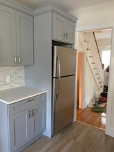 92 Clove Rd in New Rochelle, NY - Building Photo - Building Photo