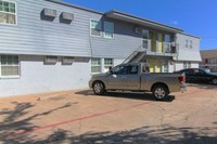 Casa Azul in Arlington, TX - Foto de edificio - Building Photo