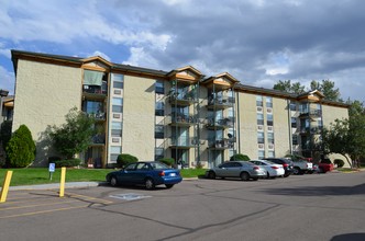 Sanctuary at Heather Ridge in Aurora, CO - Building Photo - Building Photo