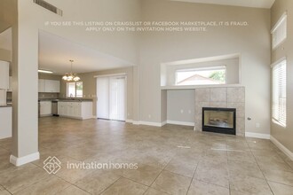 16845 W Windermere Way in Surprise, AZ - Building Photo - Building Photo