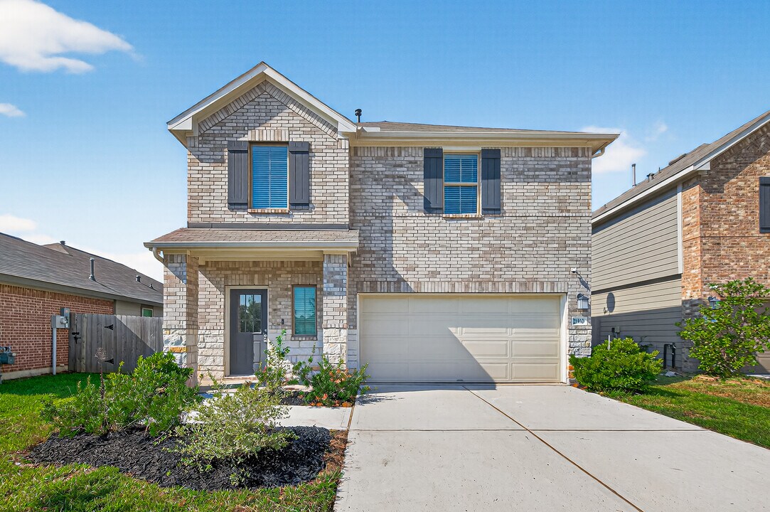 21932 Juniper Valley Ln in New Caney, TX - Building Photo