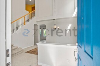 2433 Pearlite Way in Antioch, CA - Building Photo - Building Photo