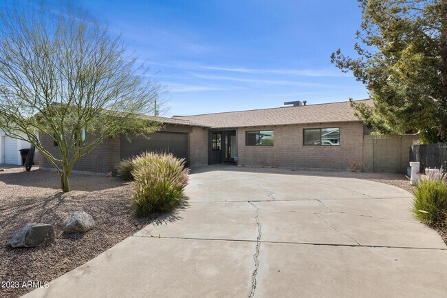 property at 8731 E Starlight Way