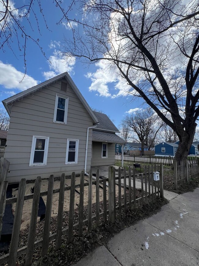527 C St in Fort Dodge, IA - Building Photo - Building Photo