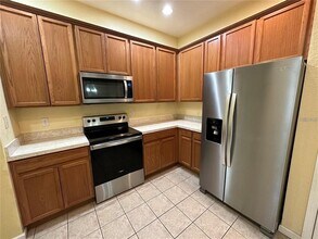 3351 Whitestone Cir in Kissimmee, FL - Building Photo - Building Photo