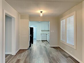 908 Forrest Ave in Cleburne, TX - Building Photo - Building Photo